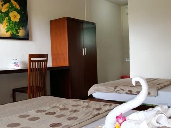 Фото Desak Putu Putra Homestay