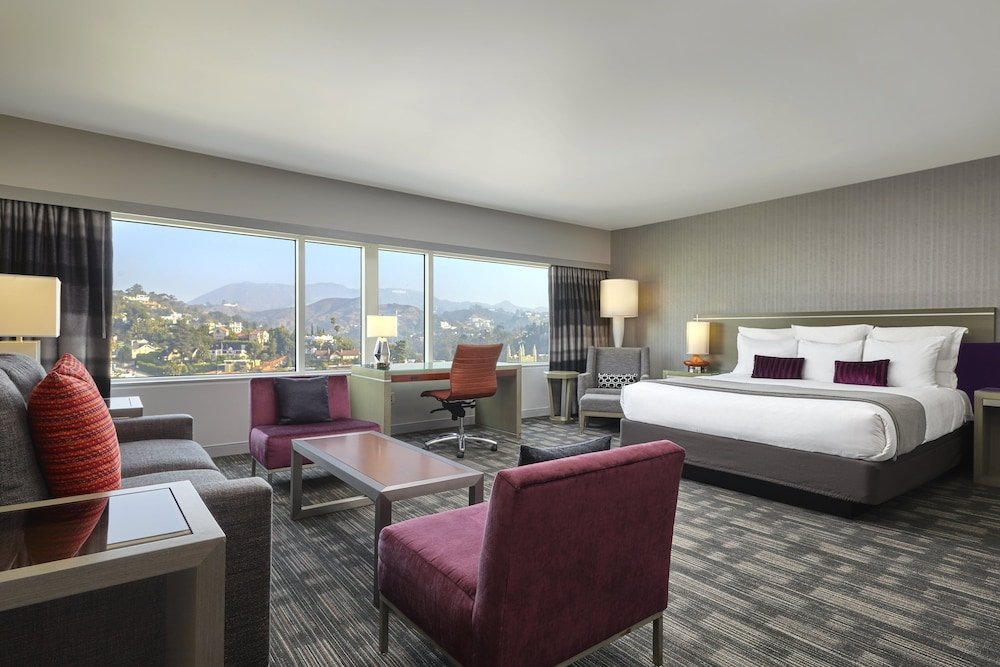 Фото Loews Hollywood Hotel