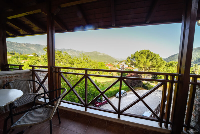 Фото Mont Helmos Hotel