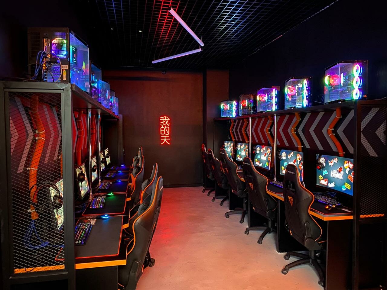 Изображение клуба FeniiiX. gg на Флиера № 1