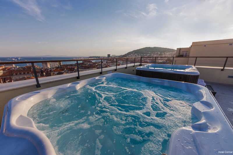 Фото Cornaro Hotel