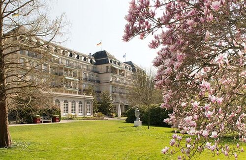 Внешний вид отеля Brenners Park-Hotel & SPA в Баден-Бадене, фото 5