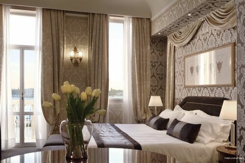 Гостиница Hotel Londra Palace в Венеции