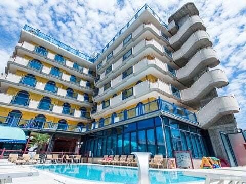 Фото Brioni Mare