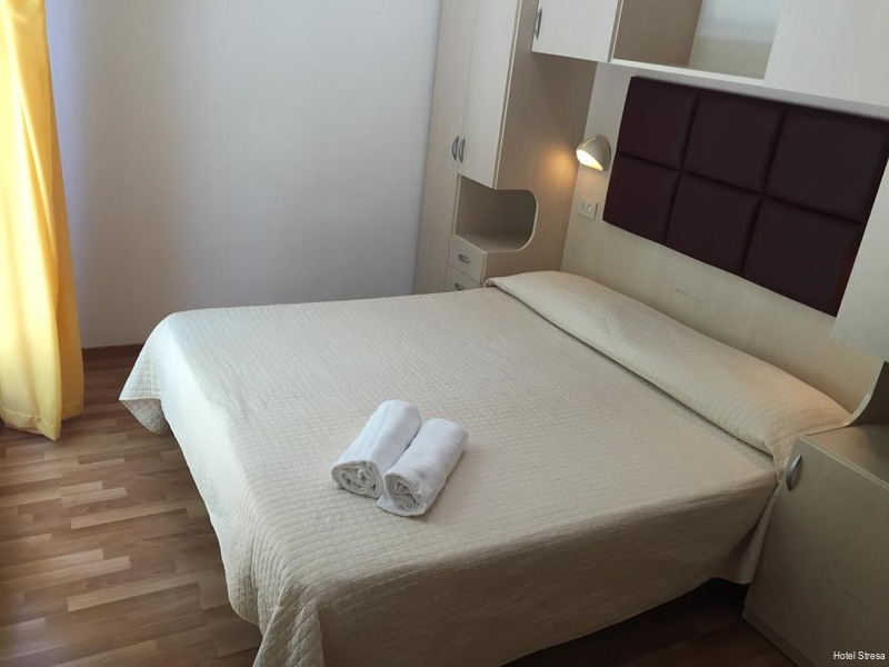 Фото Hotel Stresa