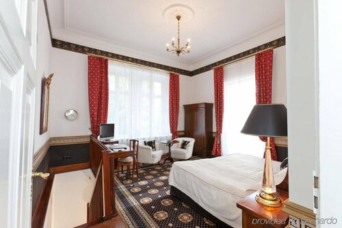 Гостиница Hotel Belle Epoque Baden Baden  в Баден-Баден