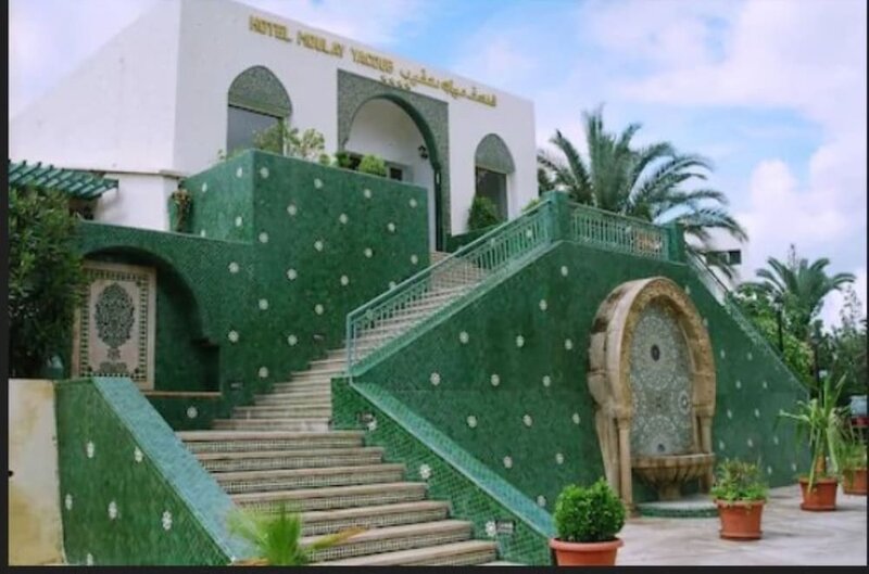 Отель Moulay Yacoub