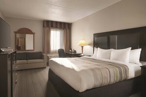Гостиница Country Inn & Suites by Radisson Indianapolis East