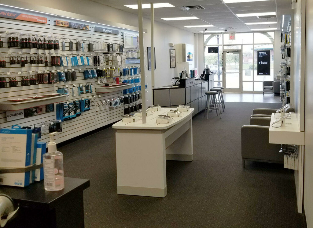 Telecommunication equipment Verizon Authorized Retailer - Victra, State of Ohio, photo
