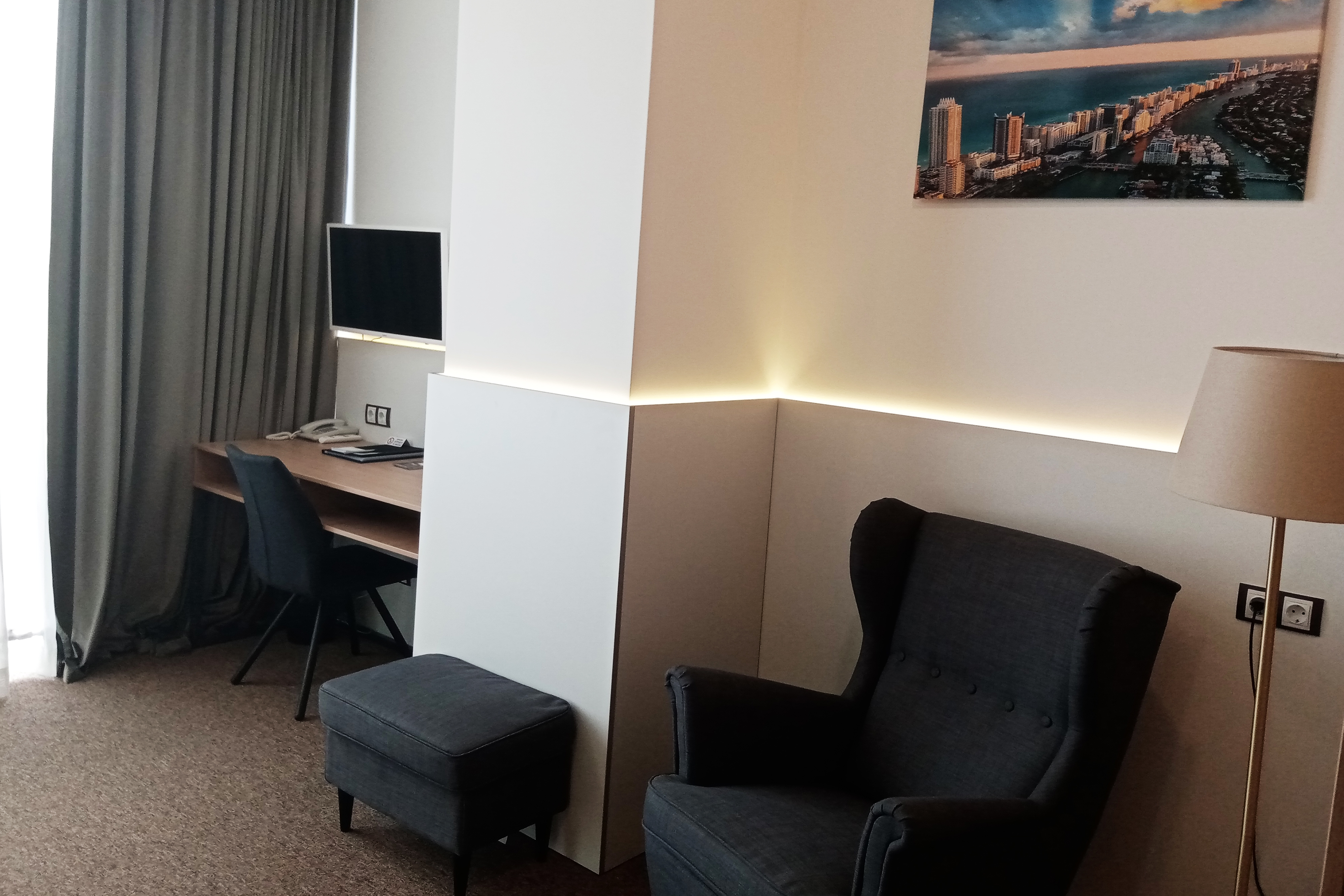 Фото Urban Hotel