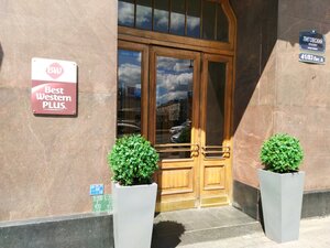 Best Western Plus Centre Hotel