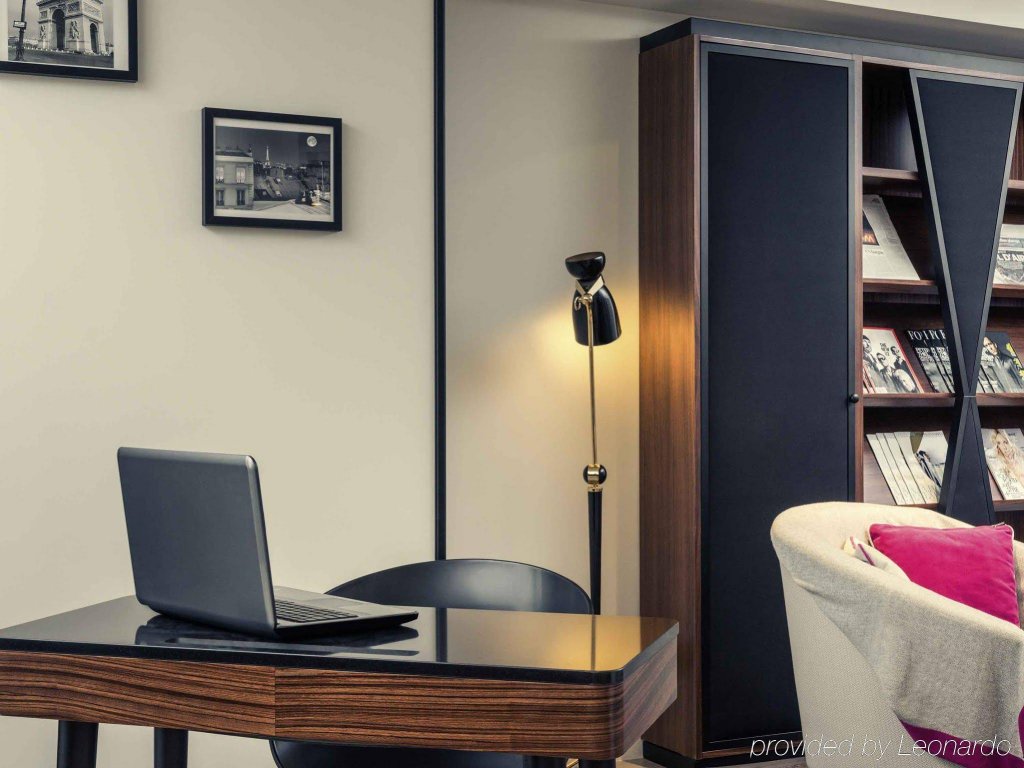 Фото Mercure Paris Arc de Triomphe Wagram Hotel