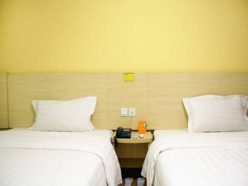 Фото 7 Days Inn Xian BeI Guan Zheng Jie Bei Shao Men Branch