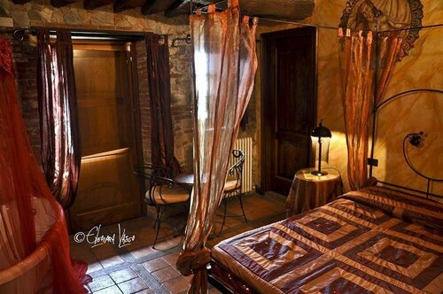 Гостиница B&b Corte di Re Artù в Лукке