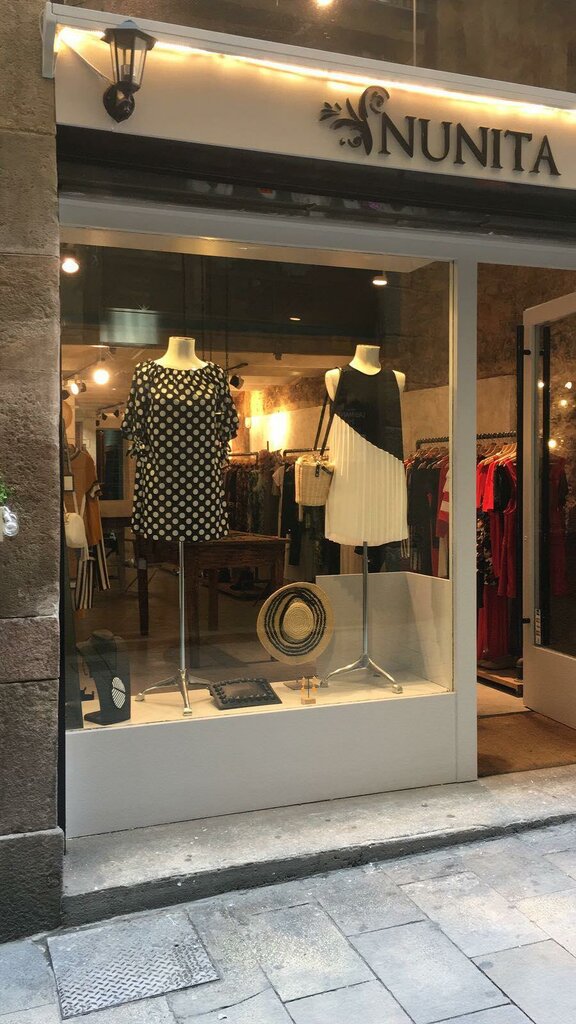 Clothing store Nunita, Barcelona, photo