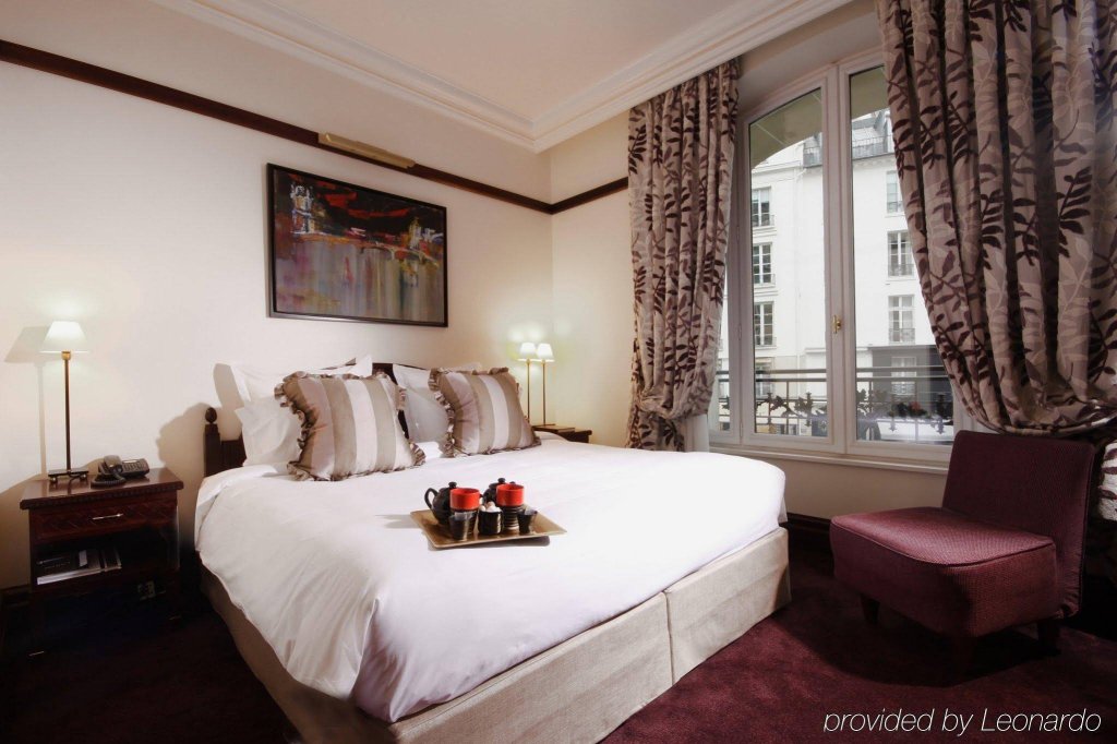 Фото Hotel Pont Royal