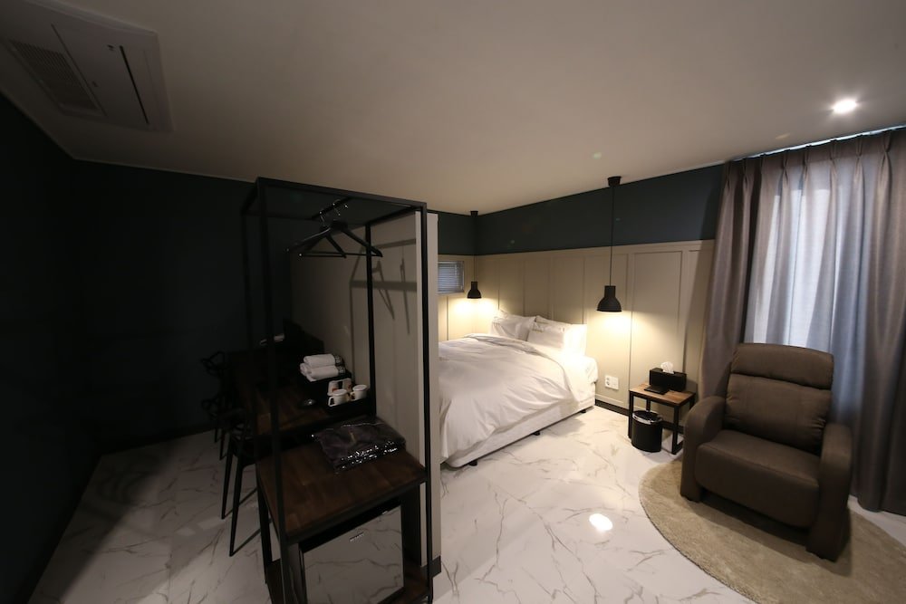 Фото Bobos Hotel