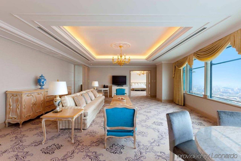 Фото Hilton Fukuoka Sea Hawk