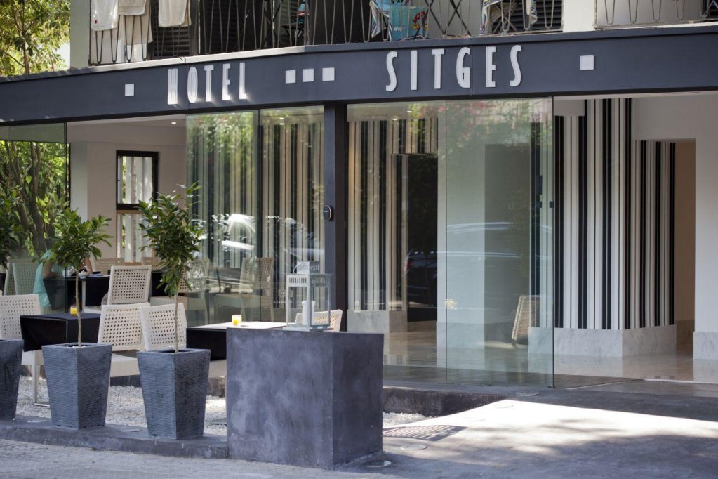 Фото Hotel Sitges