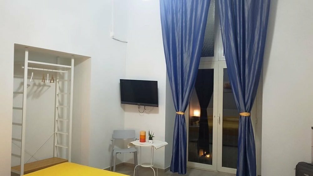 Hotel Dimora San Giovanni Maggiore, Naples, photo