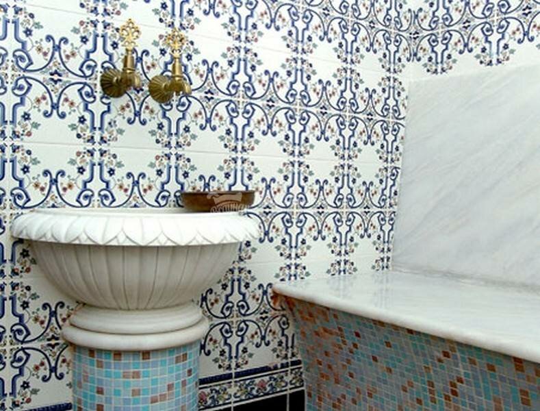 Photos of store in Maryino district