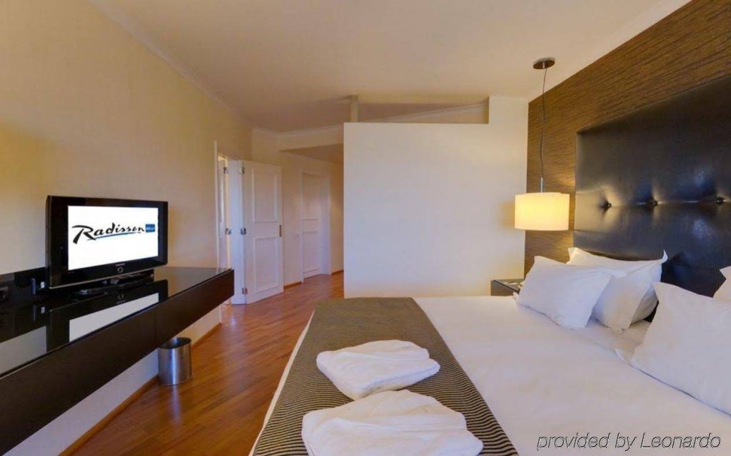 Фото Radisson Blu Hotel, Lisbon