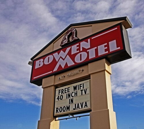 Гостиница Bowen Motel