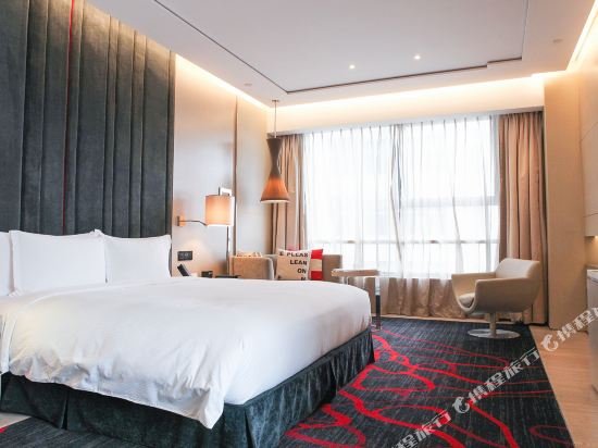 Фото Hilton Xi'an High-Tech Zone