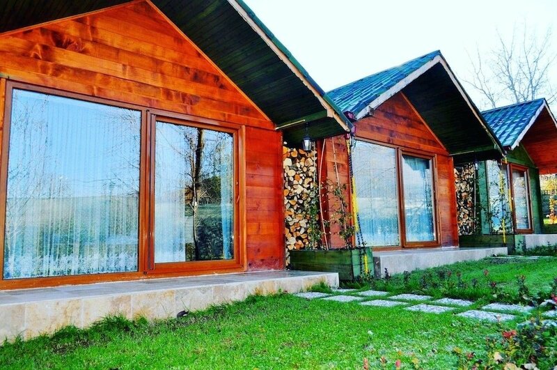 Гостиница Adesa Bungalow Hotel в Сапандже