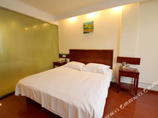 Фото GreenTree lnn huaibei Renmin Road