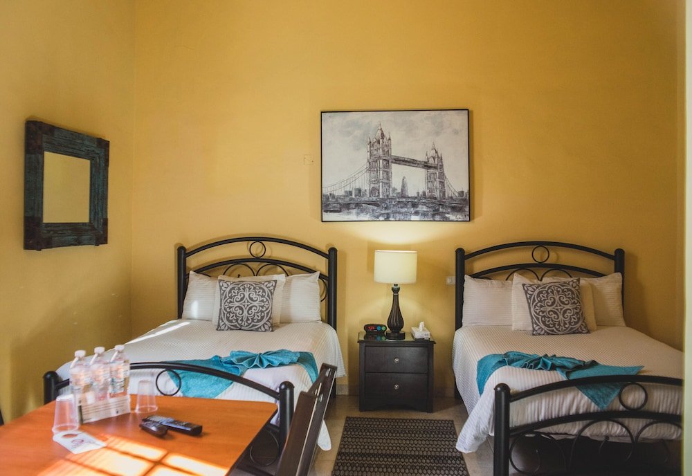 Фото Hotel del Capitán de Puebla Vitrales - Adults Only