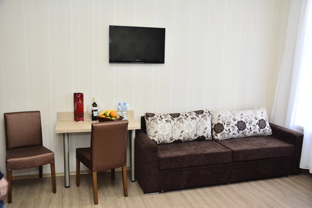 Фото Rustaveli Palace