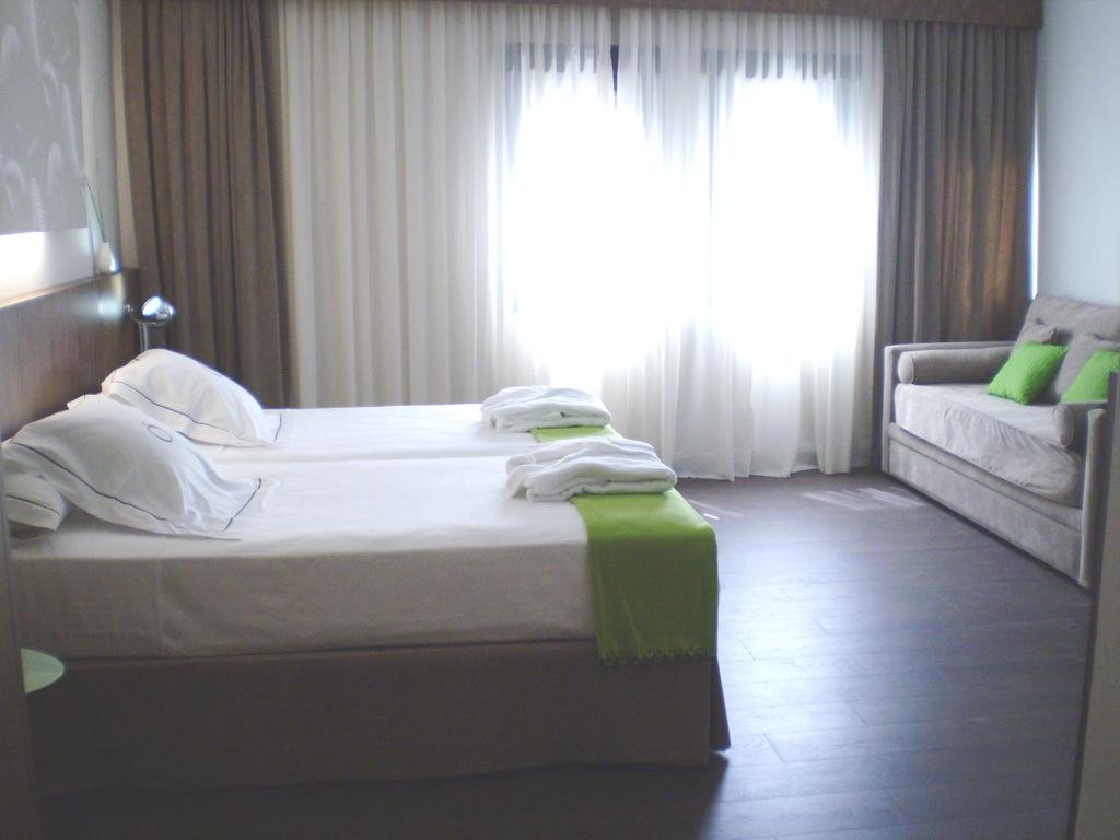 Фото Hotel Ópera