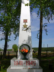 Обелиск Славы погибшим воинам в Великой Отечественной войне (posyolok Polunochnoye, Sovetskaya ulitsa, 14), monument, memorial