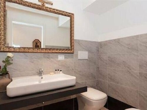 Внешний вид отеля La Locanda del Pino в Милане, фото 5