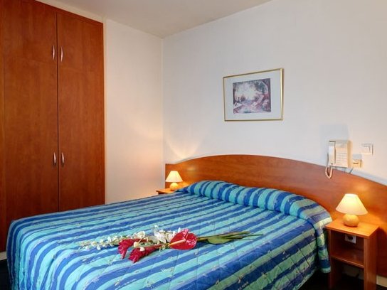 Фото Hotel Clarisse