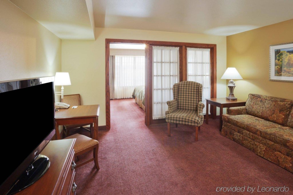 Фото Country Inn & Suites by Radisson, Billings, Mt