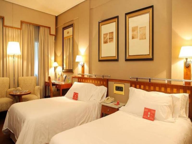 Фото Hotel Palafox