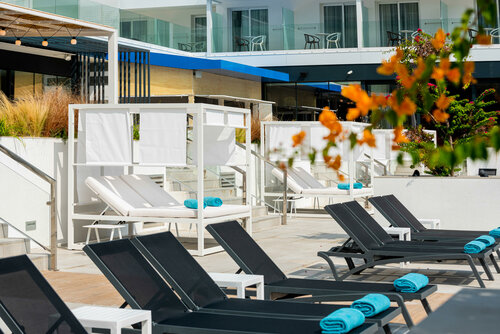 Гостиница L’Azure Hotel в Льорет-де-Маре