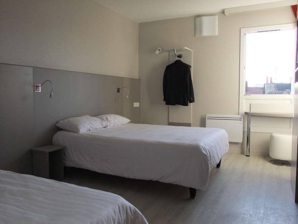 Фото Brit Hotel Lille Centre