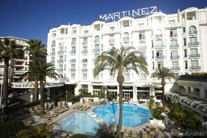 отель Hotel Martinez