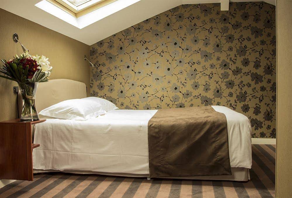 Фото Atypik Hôtel