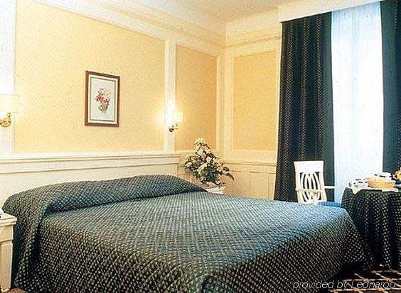 Фото Europa Hotel Design SPA 1877