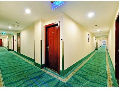 Гостиница Greentree Inn Changzhou Zhongwu Avenue Jiangsu Uni в Чанчжоу
