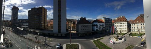 Гостиница Hotel Fleur-de-Lys в Кантоне Невшатель