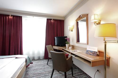 Фото Das Pelikan Hotel Schwäbisch Gmünd