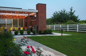 Гостиница Tru by Hilton Grove City Columbus