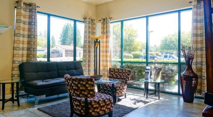 Фото Best Western Heritage Inn