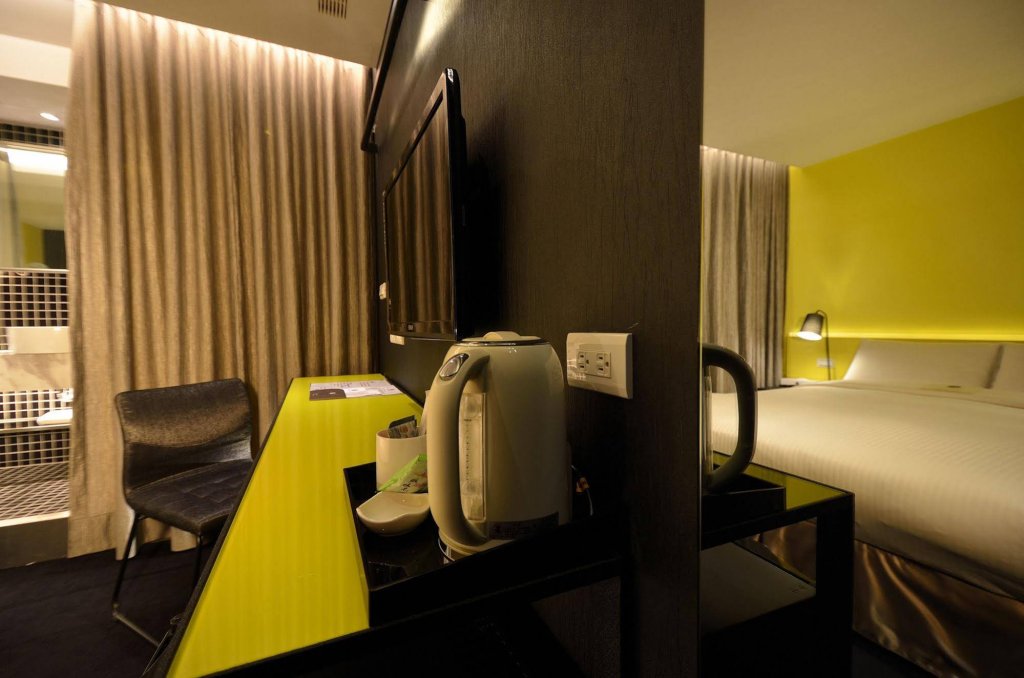 Фото Vendome East Inn