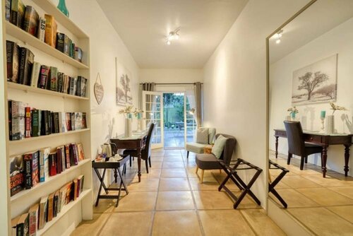Гостиница Caza Beach Guesthouse в Дурбане